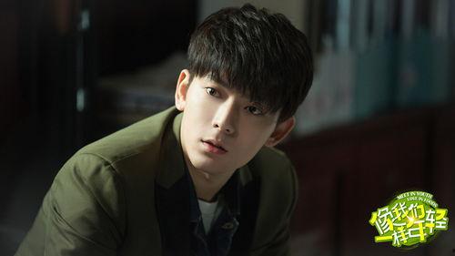 小天后爆料张若昀视频播放,揭秘明星生活幕后真相 第3张 小天后爆料张若昀视频播放,揭秘明星生活幕后真相 第3张